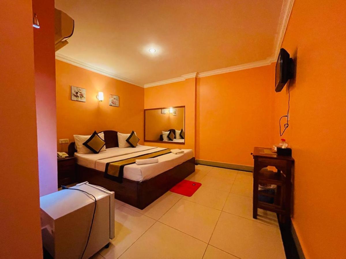 Spean Meas Hotel Phnom Penh Esterno foto